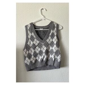 Garage Gray V-Neck Argyle Sweater